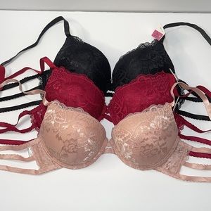 Bundle 3 Pieces 3 Hooks Super Push Up Extreme Double Padded Bra. NWT